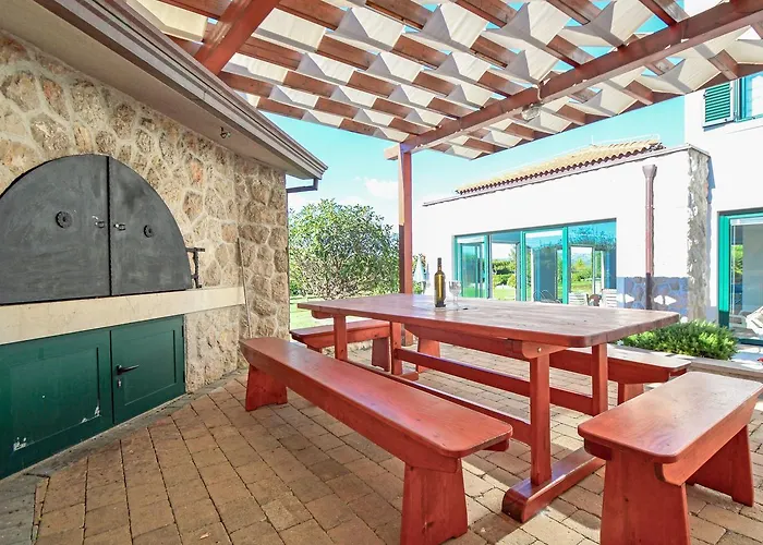 Marina By Interhome * בטינה